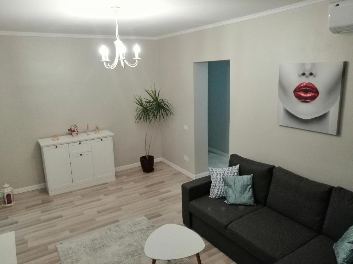 شقة Apartament Aleea Macilor كونستانتا المظهر الخارجي الصورة
